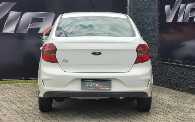 imagem-https://www.socarrao.com.br/sc-vehicle-images-prod/780075/1788013583992-6484419_11_B_c1b5434643.jpeg