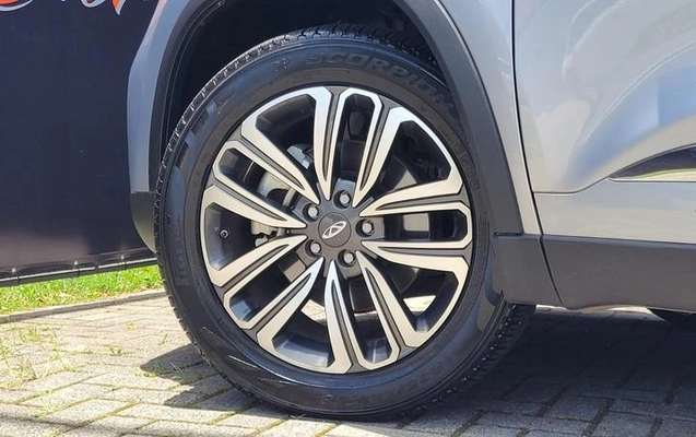 imagem-https://www.socarrao.com.br/sc-vehicle-images-prod/780077/1786136439141-6551526_14_B_a35699d61e.jpeg