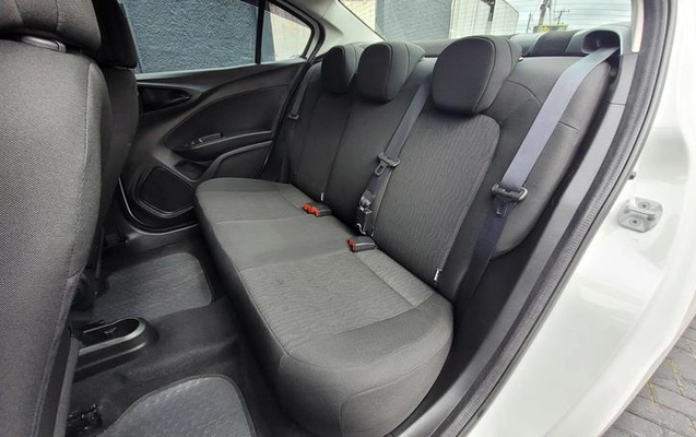 imagem-https://www.socarrao.com.br/sc-vehicle-images-prod/780095/1780946312028-7184266_2_B_f940295dc5.jpeg