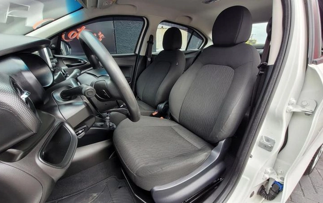imagem-https://www.socarrao.com.br/sc-vehicle-images-prod/780095/1780946312028-7184266_3_B_7d02dd3f38.jpeg