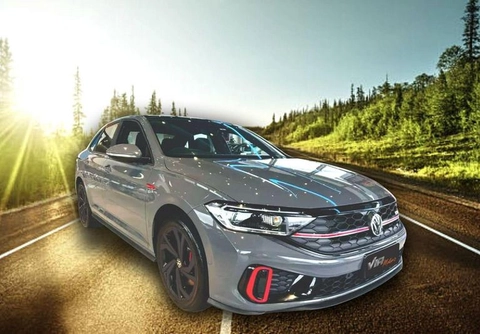 Volkswagen Jetta 2024 Cinza — foto 1 de 3