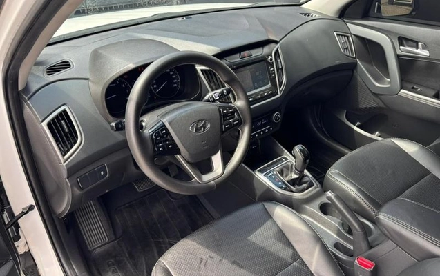 imagem-https://www.socarrao.com.br/sc-vehicle-images-prod/780113/1789497989075-7425766_7_B_dd1fab0eef.jpeg