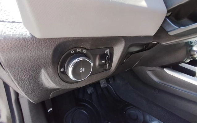 imagem-https://www.socarrao.com.br/sc-vehicle-images-prod/780119/1786136011719-7490533_1_B_27e6be5e9b.jpeg