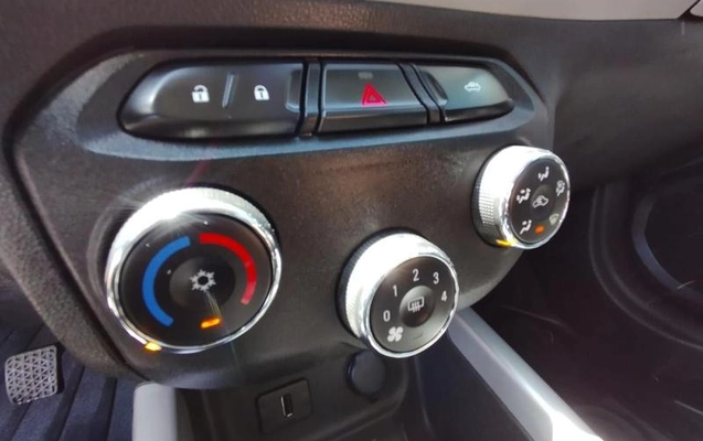 imagem-https://www.socarrao.com.br/sc-vehicle-images-prod/780119/1786136011722-7490533_4_B_823bee00d8.jpeg