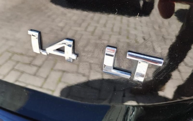 imagem-https://www.socarrao.com.br/sc-vehicle-images-prod/780119/1786136011732-7490533_0_B_bf7a69c1e5.jpeg