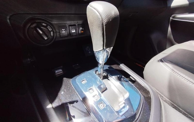 imagem-https://www.socarrao.com.br/sc-vehicle-images-prod/780124/1786135553369-7542326_1_B_e5e79fdbc4.jpeg