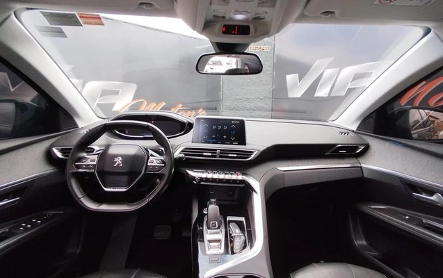 imagem-https://www.socarrao.com.br/sc-vehicle-images-prod/780135/1788804986474-7644494_9_B_2b6411ae46.jpeg