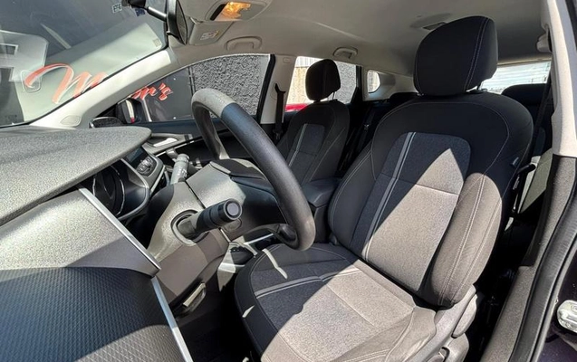 imagem-https://www.socarrao.com.br/sc-vehicle-images-prod/780162/1786131271198-7767464_3_B_3d2ebe8fc9.jpeg