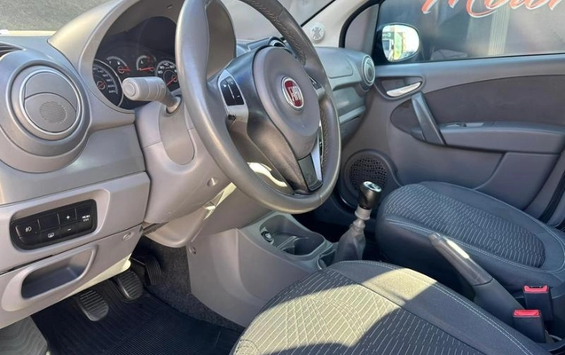 imagem-https://www.socarrao.com.br/sc-vehicle-images-prod/780165/1786136108316-7768863_8_B_b3ce7be2eb.jpeg