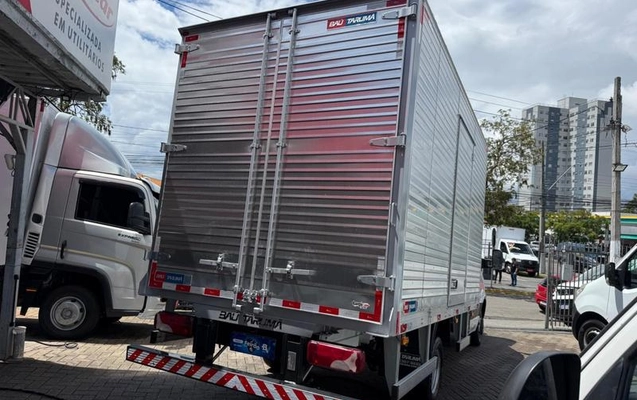 imagem-https://www.socarrao.com.br/sc-vehicle-images-prod/780309/1779884801562-7635715_8_B_07e58648cb.jpeg