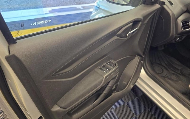 imagem-https://www.socarrao.com.br/sc-vehicle-images-prod/780646/1783346174032-7571149_11_B_4327e0f7e6.jpeg