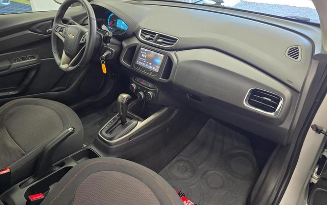 imagem-https://www.socarrao.com.br/sc-vehicle-images-prod/780646/1783346174042-7571149_17_B_5c230a8e65.jpeg