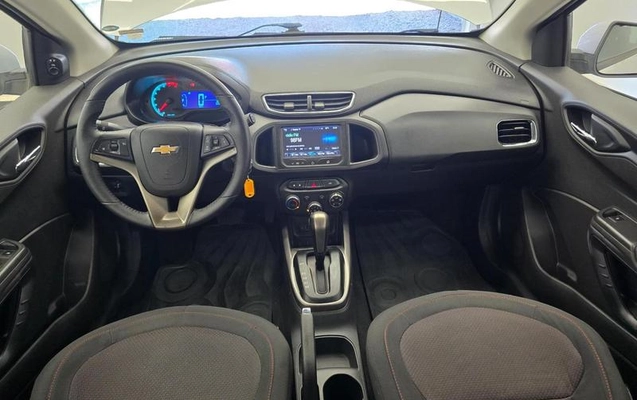 imagem-https://www.socarrao.com.br/sc-vehicle-images-prod/780646/1783346174046-7571149_19_B_8709453fd9.jpeg