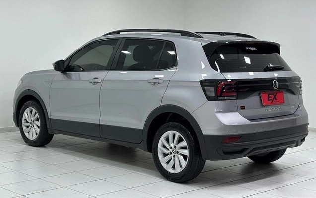 imagem-https://www.socarrao.com.br/sc-vehicle-images-prod/780694/1789137033678-7344458_1_B_53ba30e8ee.jpeg