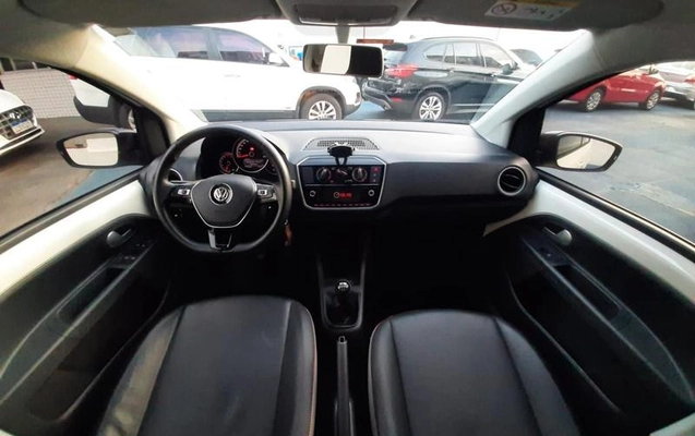 imagem-https://www.socarrao.com.br/sc-vehicle-images-prod/780772/1788982749516-5434070_10_B_d5f6a6586b.jpeg