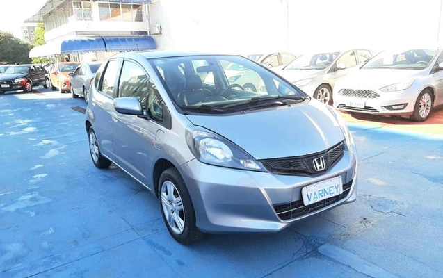 imagem-https://www.socarrao.com.br/sc-vehicle-images-prod/780780/1788982597597-7116239_2_B_069c0ddf5c.jpeg