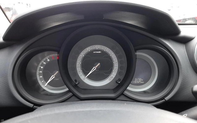 imagem-https://www.socarrao.com.br/sc-vehicle-images-prod/780784/1789402063072-7373708_18_B_0365151328.jpeg