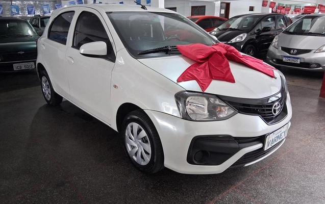 imagem-https://www.socarrao.com.br/sc-vehicle-images-prod/780798/1788982571851-7632961_3_B_06162e75f8.jpeg