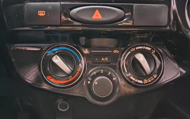 imagem-https://www.socarrao.com.br/sc-vehicle-images-prod/780798/1788982571876-7632961_13_B_156a554111.jpeg