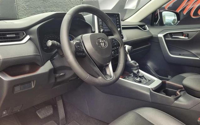 imagem-https://www.socarrao.com.br/sc-vehicle-images-prod/781130/1786136276205-6360691_6_B_8a6b901eb9.jpeg
