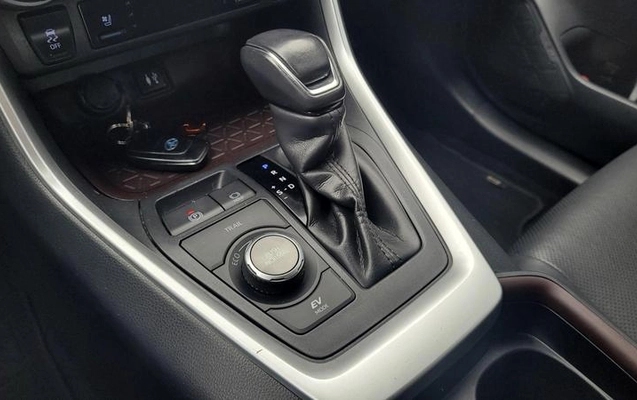 imagem-https://www.socarrao.com.br/sc-vehicle-images-prod/781130/1786136276216-6360691_2_B_e564a013e3.jpeg