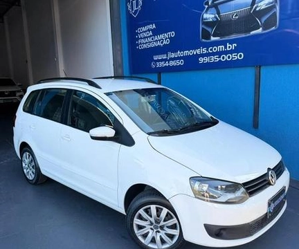 Volkswagen SpaceFox 2014 Branco — foto 1 de 3