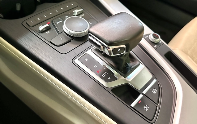 imagem-https://www.socarrao.com.br/sc-vehicle-images-prod/781277/1770320539072-7.jpg