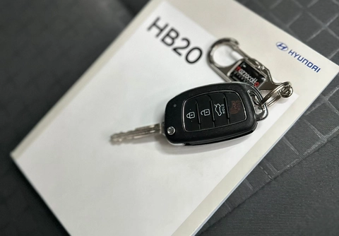 Hyundai HB20S 2024 Prata — foto 1 de 3