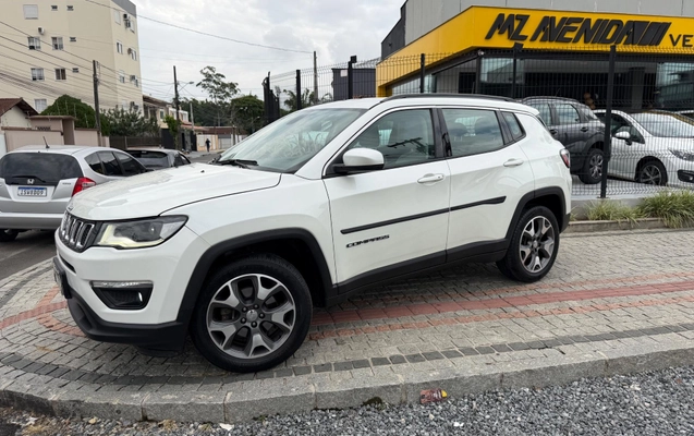 imagem-https://www.socarrao.com.br/sc-vehicle-images-prod/783281/1788376032722-6140a721c8e043be9d196b3973642ece_1770255870073.jpeg