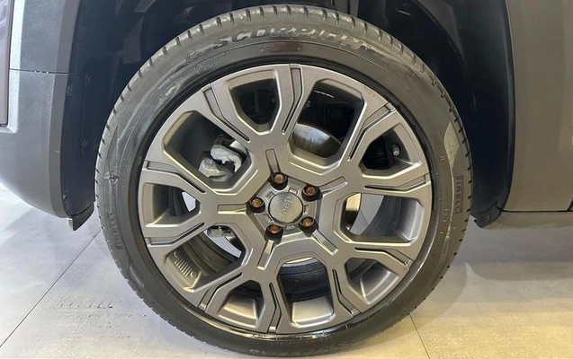 imagem-https://www.socarrao.com.br/sc-vehicle-images-prod/785186/1787917938581-7737536_6_B_ebffaa7732.jpeg