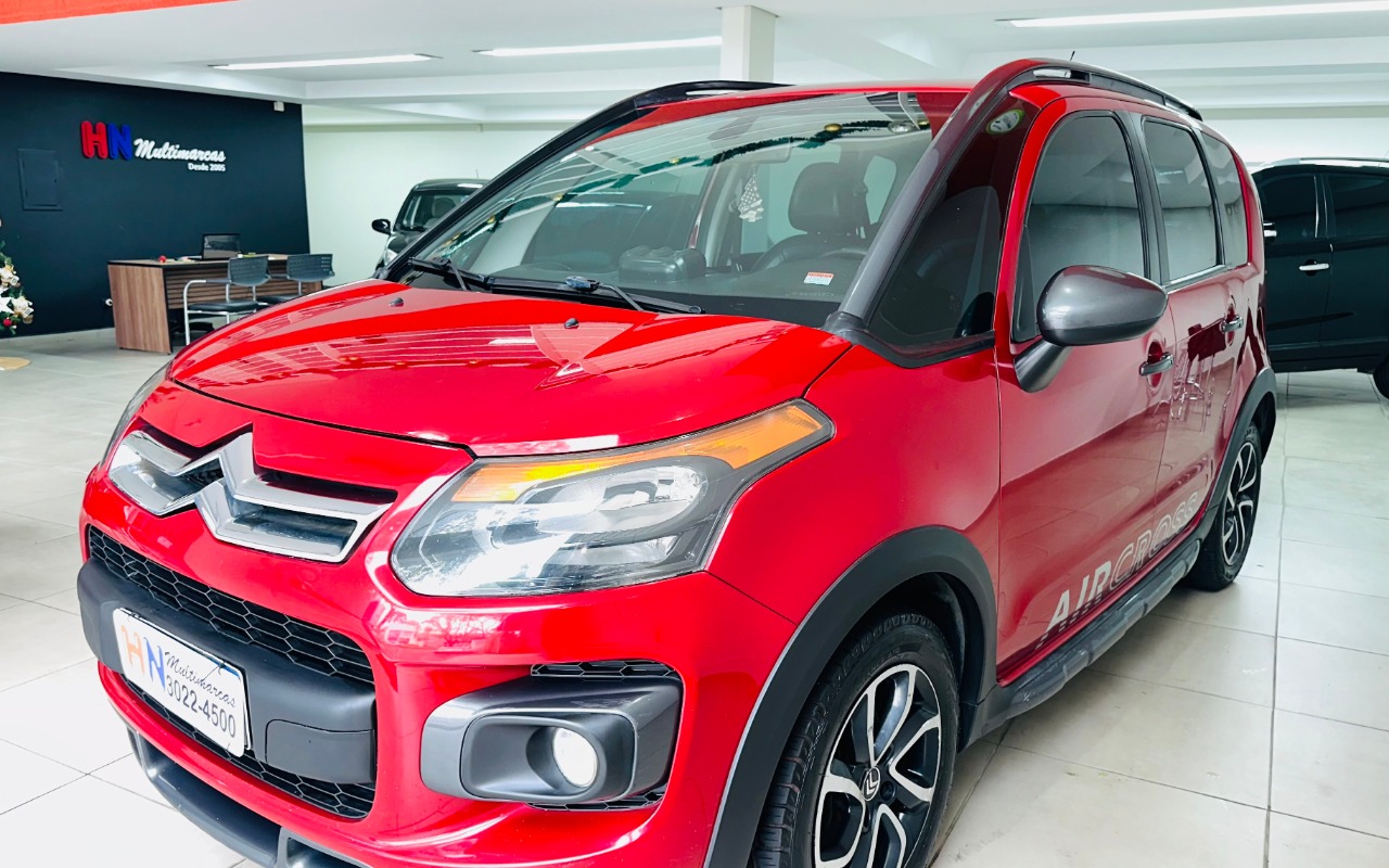 Citroën Aircross Exclusive 1.6 Flex 16V 5p Aut. na cor Vermelho em Curitiba / PR - 785641