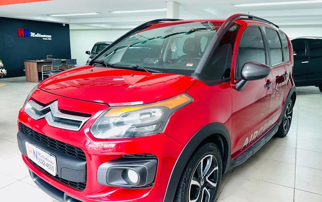 imagem-https://www.socarrao.com.br/sc-vehicle-images-prod/785641/1770380445370-44.jpg