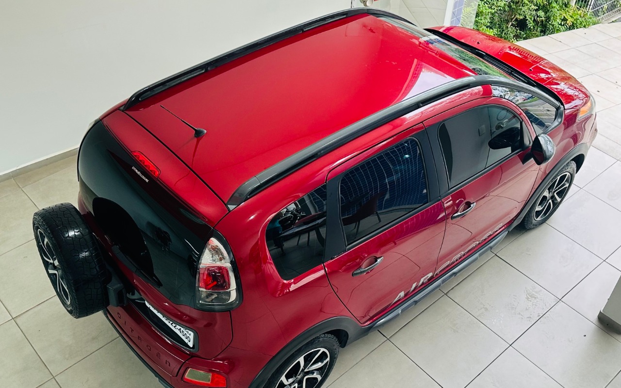 imagem-https://www.socarrao.com.br/sc-vehicle-images-prod/785641/1770380445778-44c.jpg