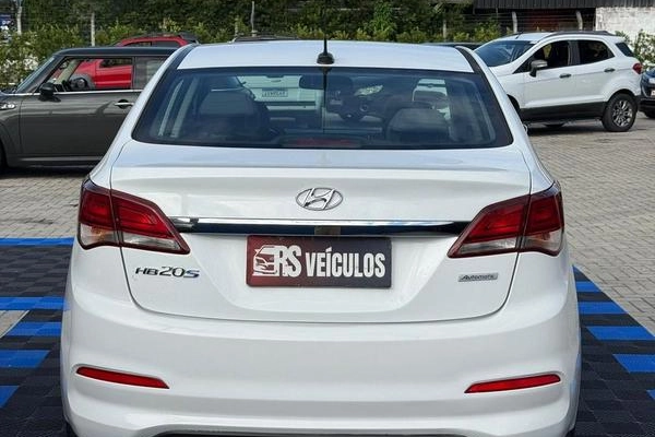 imagem-https://www.socarrao.com.br/sc-vehicle-images-prod/786235/1781195512752-7784072_5_B_68fc282d2f.jpeg