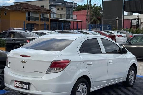 imagem-https://www.socarrao.com.br/sc-vehicle-images-prod/786256/1787925186356-7784084_5_B_eb2f129bc5.jpeg