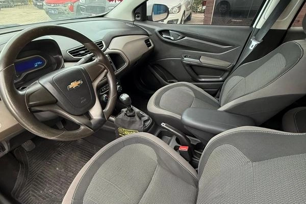 imagem-https://www.socarrao.com.br/sc-vehicle-images-prod/786256/1787925186365-7784084_8_B_3ab7623531.jpeg