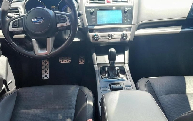 imagem-https://www.socarrao.com.br/sc-vehicle-images-prod/786305/1791227202322-7694645_12_B_1fe024f503.jpeg