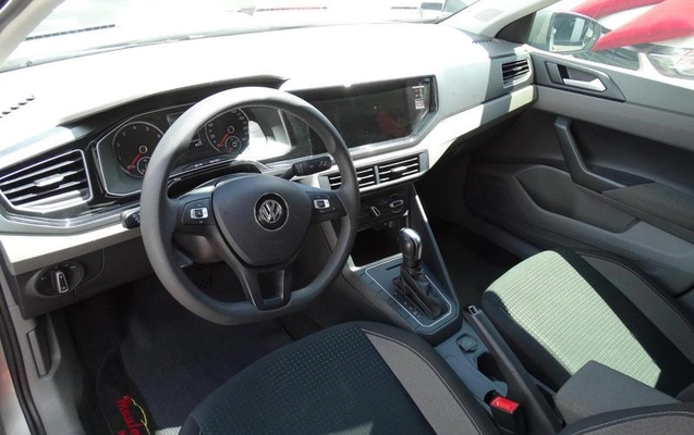 imagem-https://www.socarrao.com.br/sc-vehicle-images-prod/786381/1793107927989-7658510_9_B_6bfe622cc8.jpeg