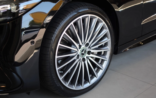 imagem-https://www.socarrao.com.br/sc-vehicle-images-prod/786419/1783104187294-vehicle_image_1770385464_cf6980e214b78d41cd754460438ab28b.jpeg