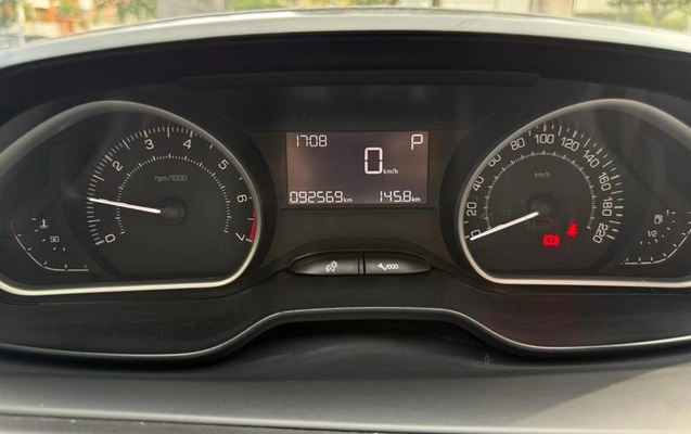 imagem-https://www.socarrao.com.br/sc-vehicle-images-prod/787148/1784831903633-7739125_13_B_0503ce0118.jpeg