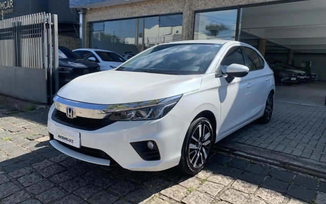 imagem-https://www.socarrao.com.br/sc-vehicle-images-prod/787330/1786627447691-app-photos-n1bkwMjDRsCe6zfKpuvhnGvU7FP8cLYW.jpg