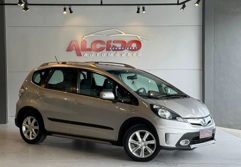 Honda Fit 2013 Prata — foto 1 de 3