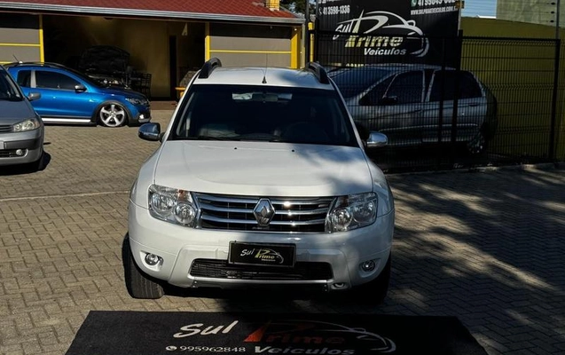 imagem-https://www.socarrao.com.br/sc-vehicle-images-prod/789771/1790249854187-7777964_1_B_5c784a2077.jpeg
