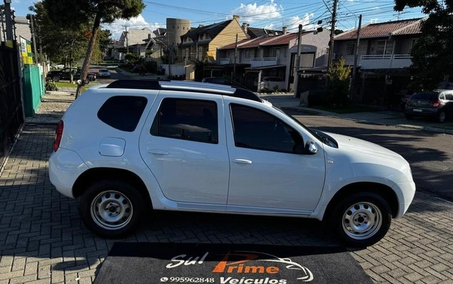 imagem-https://www.socarrao.com.br/sc-vehicle-images-prod/789771/1790249854193-7777964_7_B_df826f580a.jpeg
