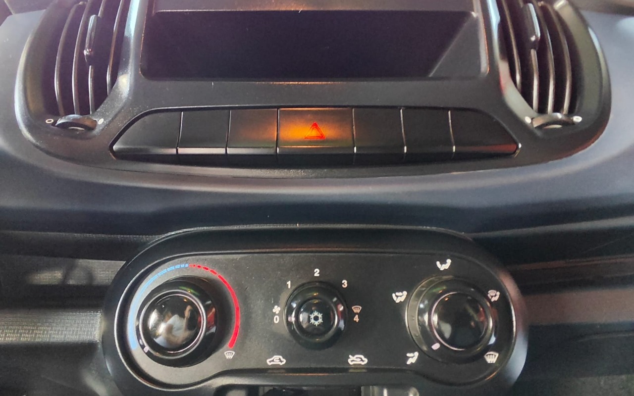 imagem-https://www.socarrao.com.br/sc-vehicle-images-prod/790345/1770412120328-V2hhdHNBcHAgSW1hZ2UgMjAyNi0wMi0wNSBhdCAxNy40NC4xOSAoMikuanBlZw.jpeg