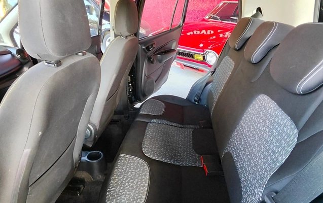 imagem-https://www.socarrao.com.br/sc-vehicle-images-prod/790345/1770412120385-V2hhdHNBcHAgSW1hZ2UgMjAyNi0wMi0wNSBhdCAxNy40NC4xOCAoMikuanBlZw.jpeg