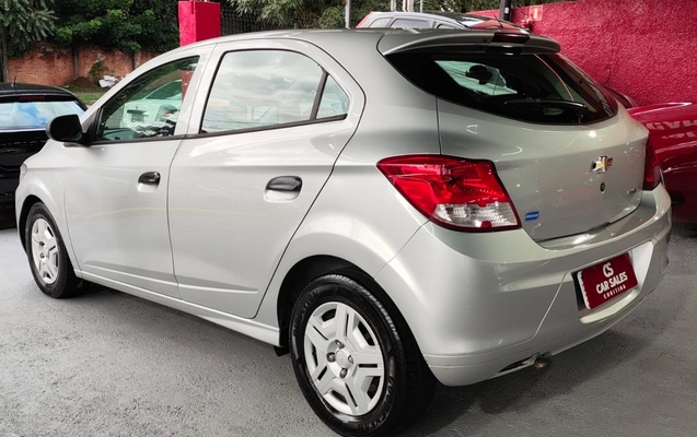 imagem-https://www.socarrao.com.br/sc-vehicle-images-prod/790413/1770412928844-V2hhdHNBcHAgSW1hZ2UgMjAyNi0wMi0wNCBhdCAxOC4zNS4xOS5qcGVn.jpeg