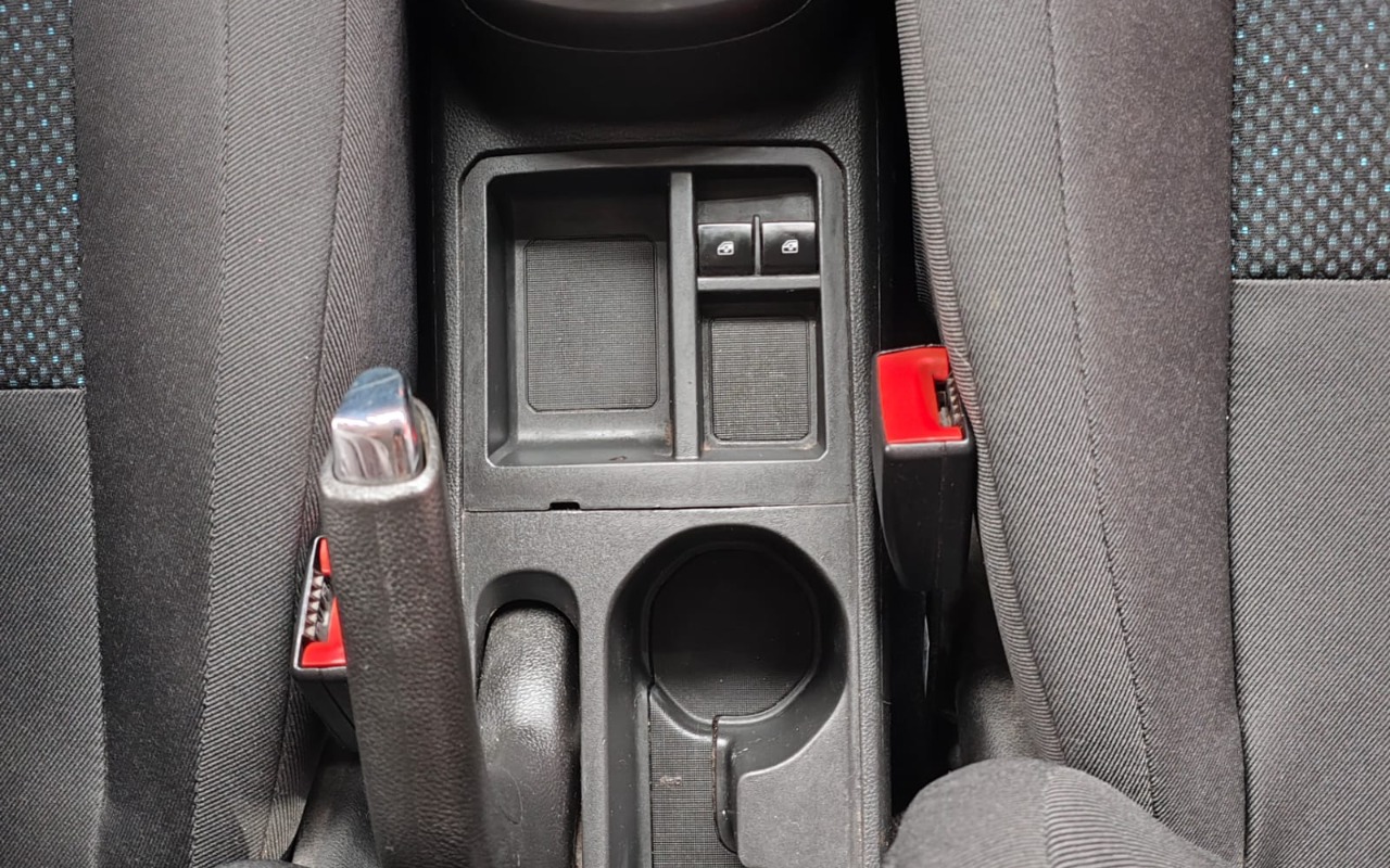 imagem-https://www.socarrao.com.br/sc-vehicle-images-prod/790413/1770412930157-V2hhdHNBcHAgSW1hZ2UgMjAyNi0wMi0wNCBhdCAyMy4wMi40OSAoMikuanBlZw.jpeg