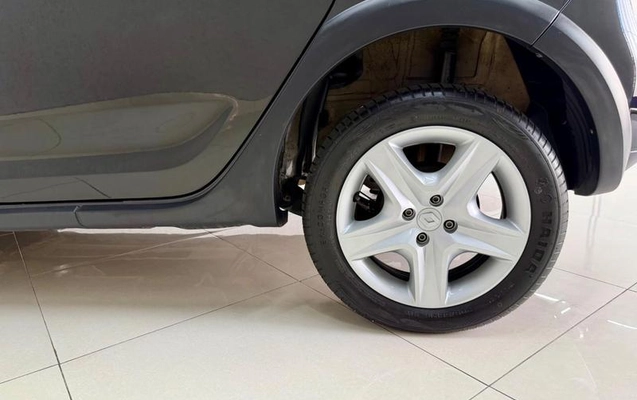 imagem-https://www.socarrao.com.br/sc-vehicle-images-prod/790529/1790166596072-7789748_11_B_08476533cd.jpeg