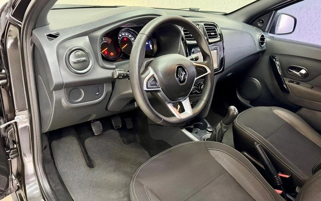 imagem-https://www.socarrao.com.br/sc-vehicle-images-prod/790529/1790166596079-7789748_16_B_080211c7e7.jpeg